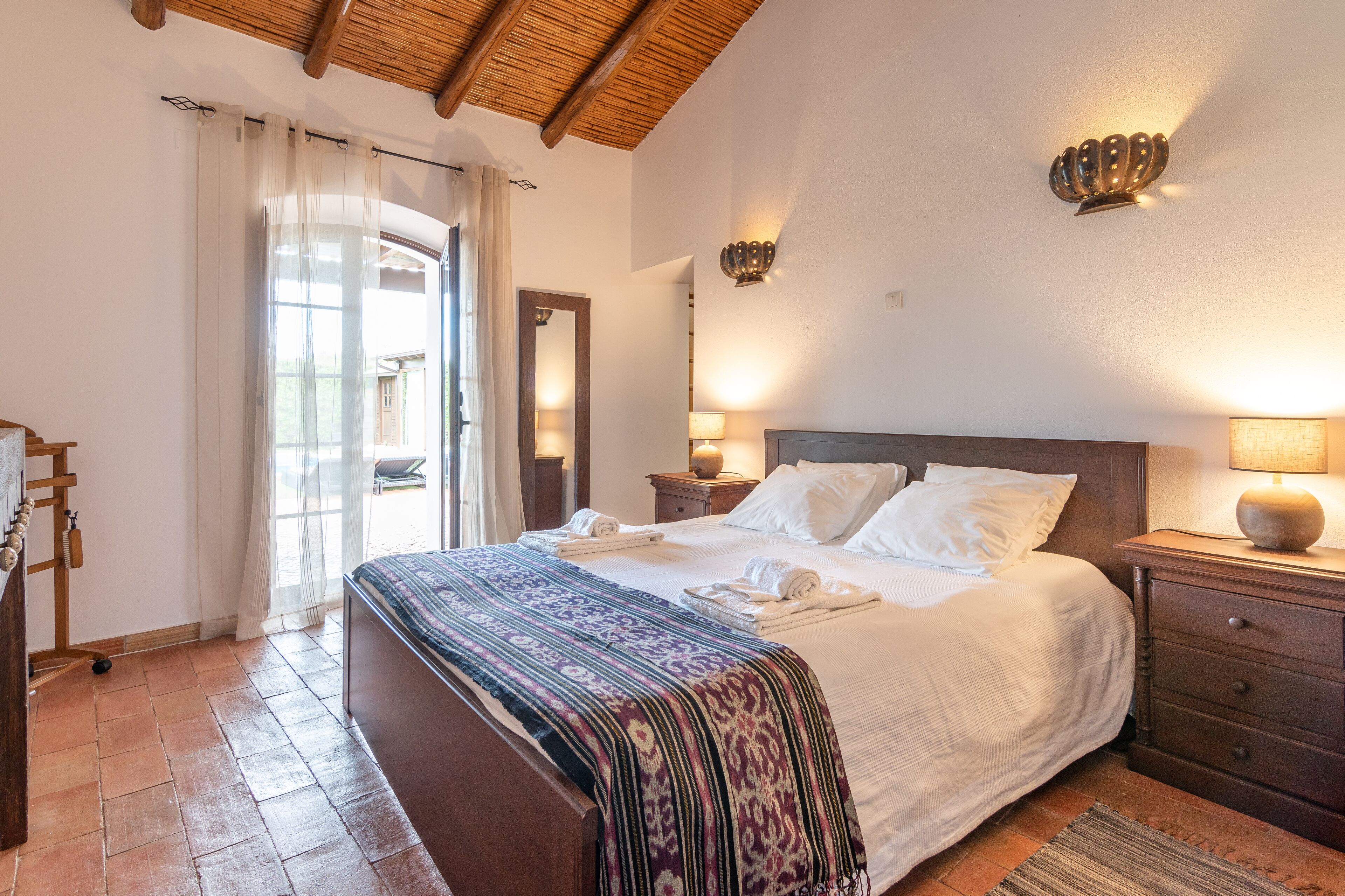 6 soverom, strykejern/-brett, reiseseng for barn og wi-fi (inkludert)