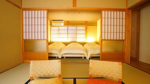 Family Room | Living area | Flat-screen TV - Beyond Hotel Takayama 1St (Takayama)