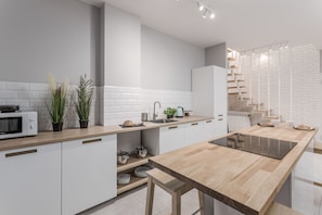 Premium bedding, individually decorated, individually furnished - Chill Apartments Airport Apartments (Warsaw)