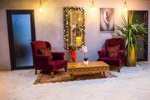 Apartment, 1 Bedroom | Living area