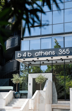Front of property - B4B Athens 365 Hotel (Kallithea)