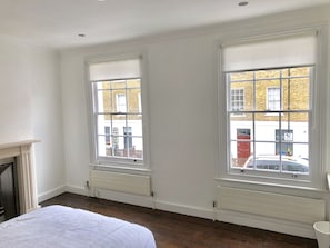 Interior - Camden Art House (London)