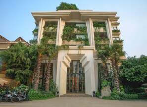 Front of property - Hari Residence & Spa (Siem Reap)