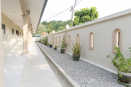 Terrace/patio. Sri Melor Inn