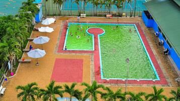 Udendørs pool