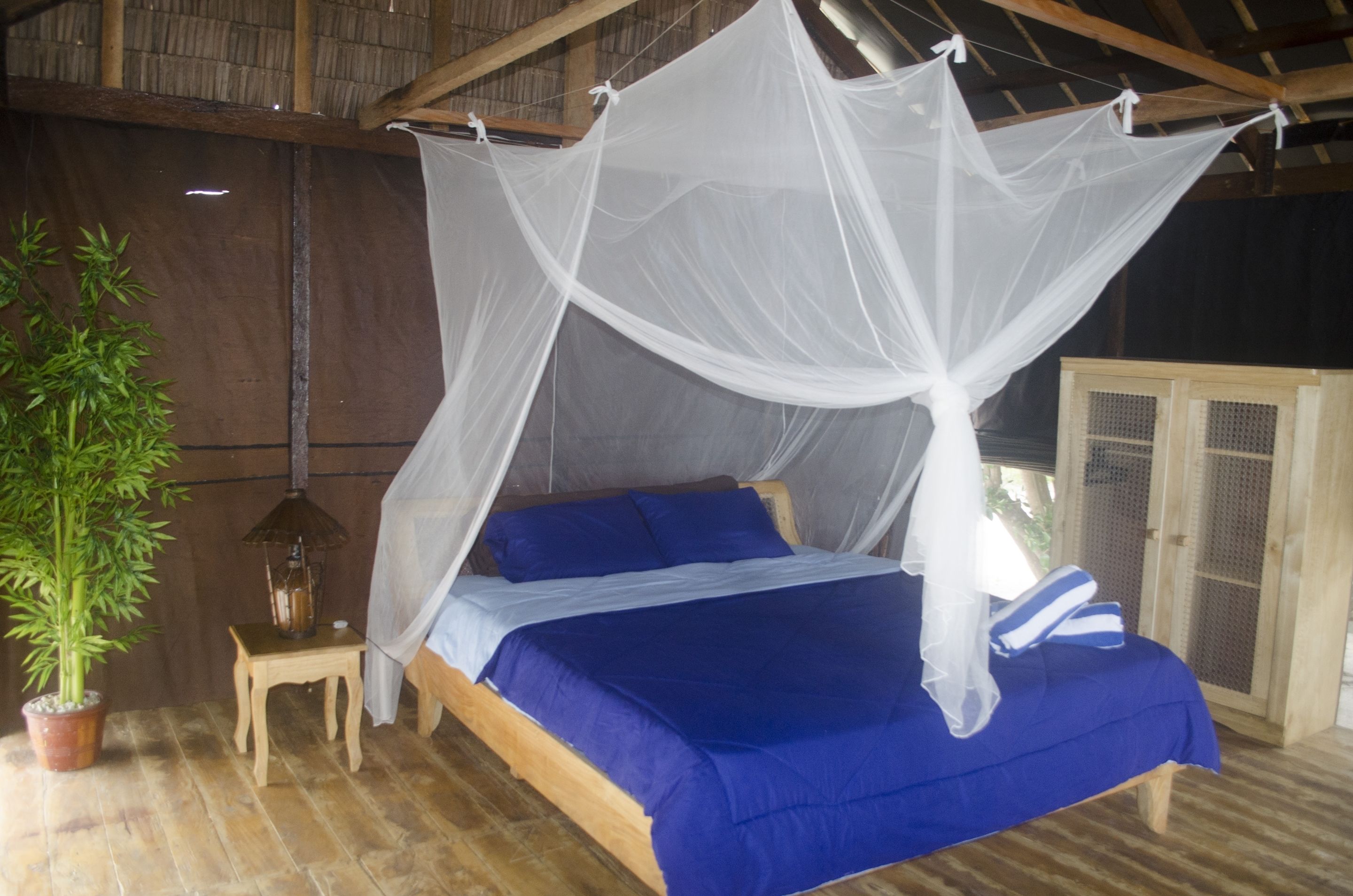 Desk, iron/ironing board