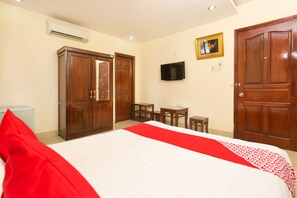 Dobbeltrom – standard | Minibar, skrivebord, wi-fi (inkludert) og sengetøy