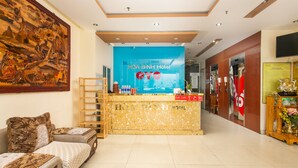 Reception - Hoa Binh Hotel (Da Nang)