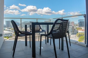Balcony - Homely Apartment at Fortitude Valley (Bowen Hills)