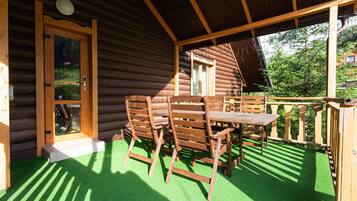 Premier Chalet, Sauna | Terrace/patio