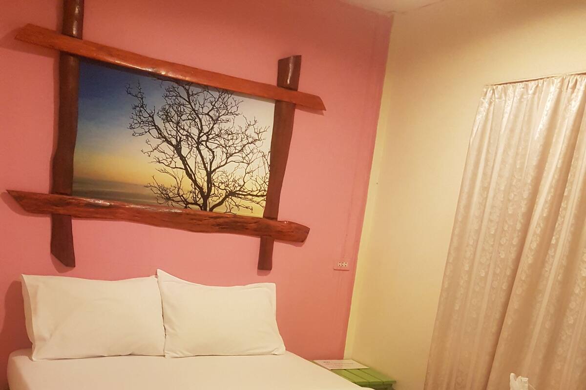 Apartment | Rollaway beds, free WiFi