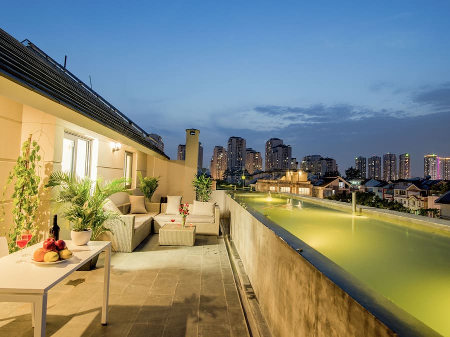 Cobertura | Frigobar, cofres nos quartos, escrivaninha, quartos à prova de som