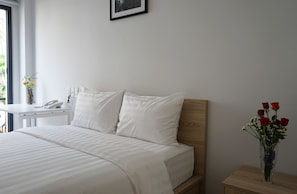 Minibar, in-room safe, desk, soundproofing