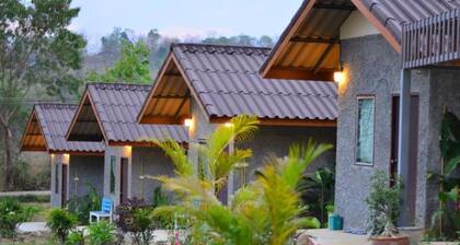 Tribal Pai Backpackers - Adults Only