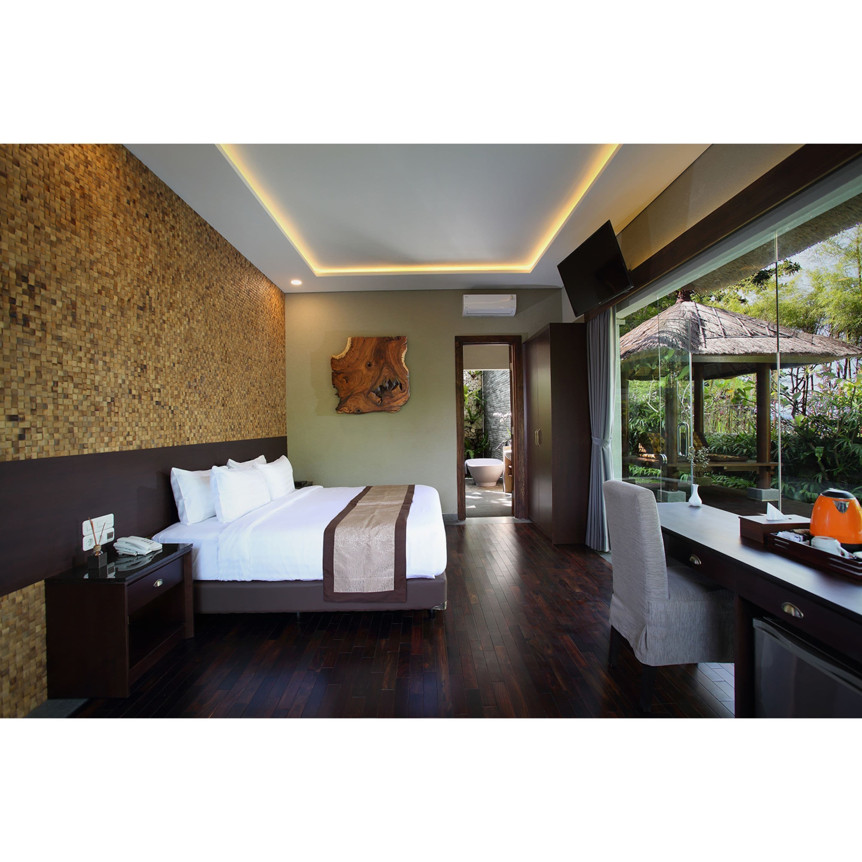 premium bedding, in-room safe, desk, iron/ironing board