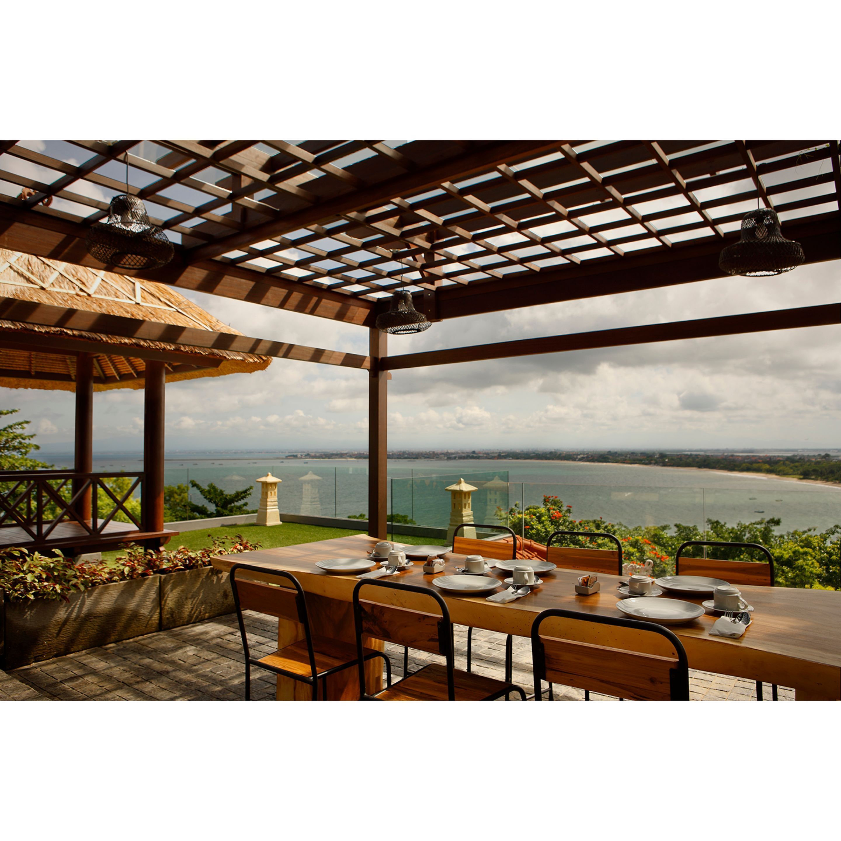 daily cooked-to-order breakfast (idr 100000 per person)