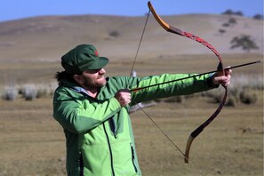 Archery - Xanadu yurts (Xilin Gol)