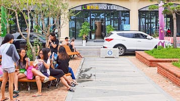 منطقة لعب الأطفال - خارجية