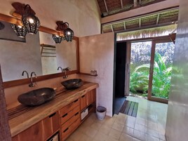 Family Villa, 2 Bedrooms, Private Pool, Garden View | Bathroom | Shower, free toiletries, hair dryer, towels