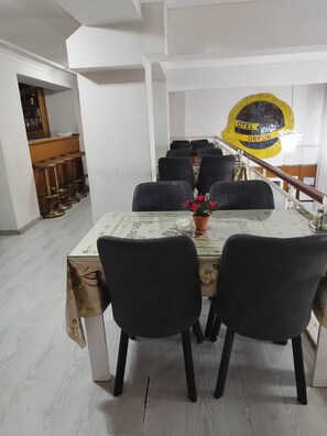 Breakfast area - Otel Orkun (Izmir)