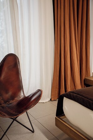 Sir Comfort Suite | Sengetøy av topp kvalitet, safe på rommet og individuelt dekorert