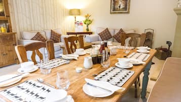 Free daily full breakfast