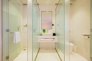 Elite Double Room | Bathroom