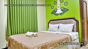 Standard-Doppelzimmer (Tugu New Concept) | Zimmersafe, Schreibtisch, Bettwäsche