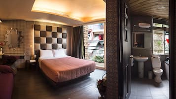 1 bedroom, premium bedding, down duvets, pillow-top beds