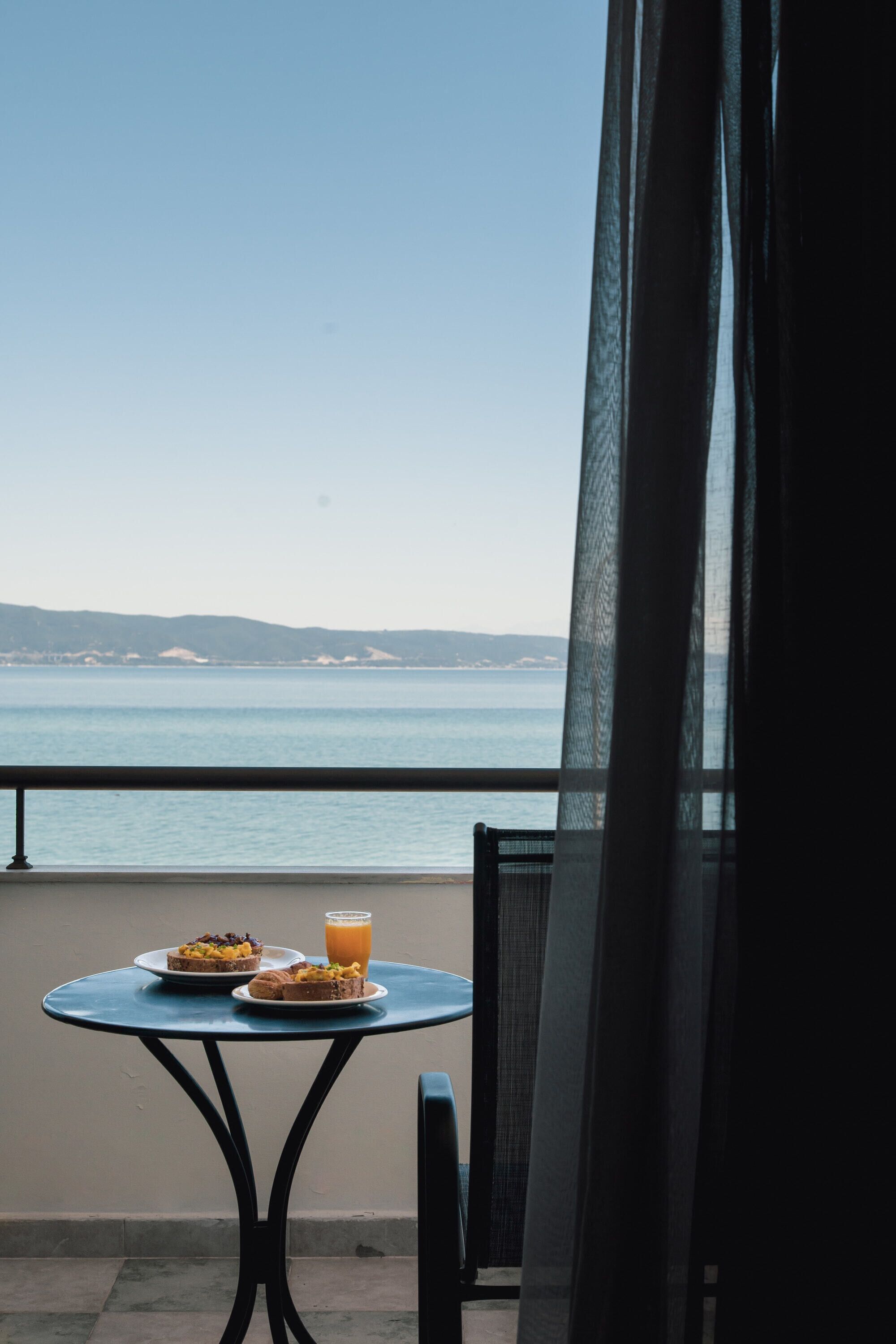 comfort room - sea view | terrace/patio