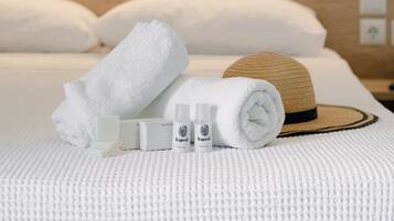 Comfort Room - Sea View | Minibar, insonorización, wifi gratis y ropa de cama