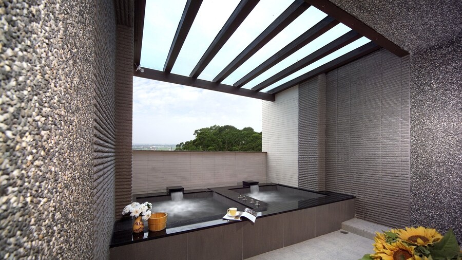 Peace Area Hot Spring Hotel