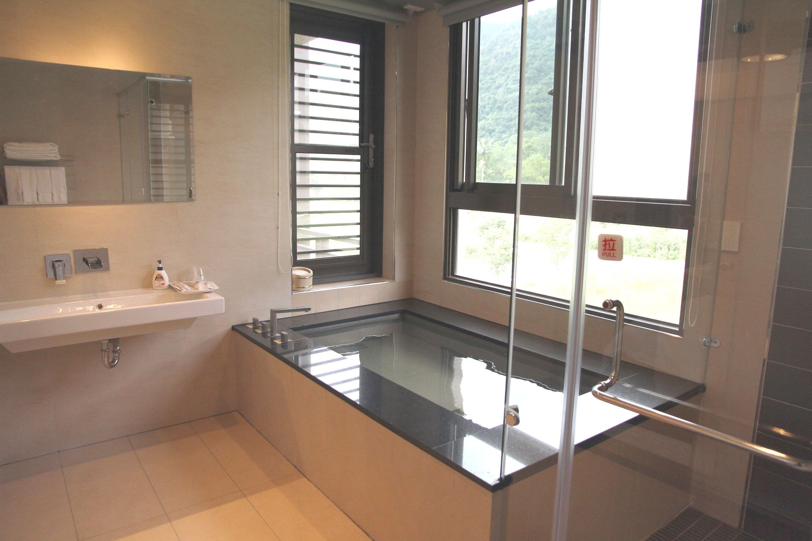 exclusive quadruple room, 1 bedroom, bathtub | bathroom | bathtub, spring water bathtub, free toiletries, hair dryer