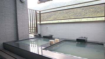 Casa Prestigio (pet allowed, 500NT/each) | Servicios de la habitación
