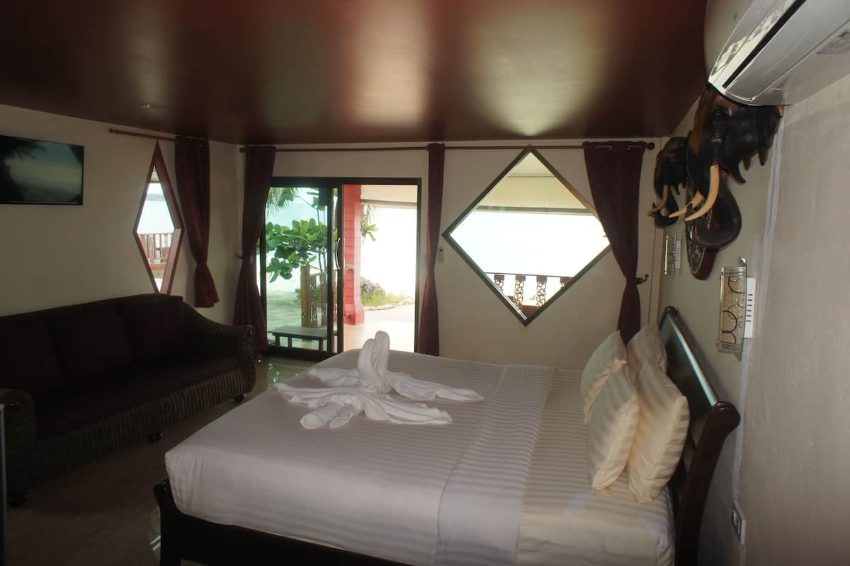 Rollaway beds, free WiFi