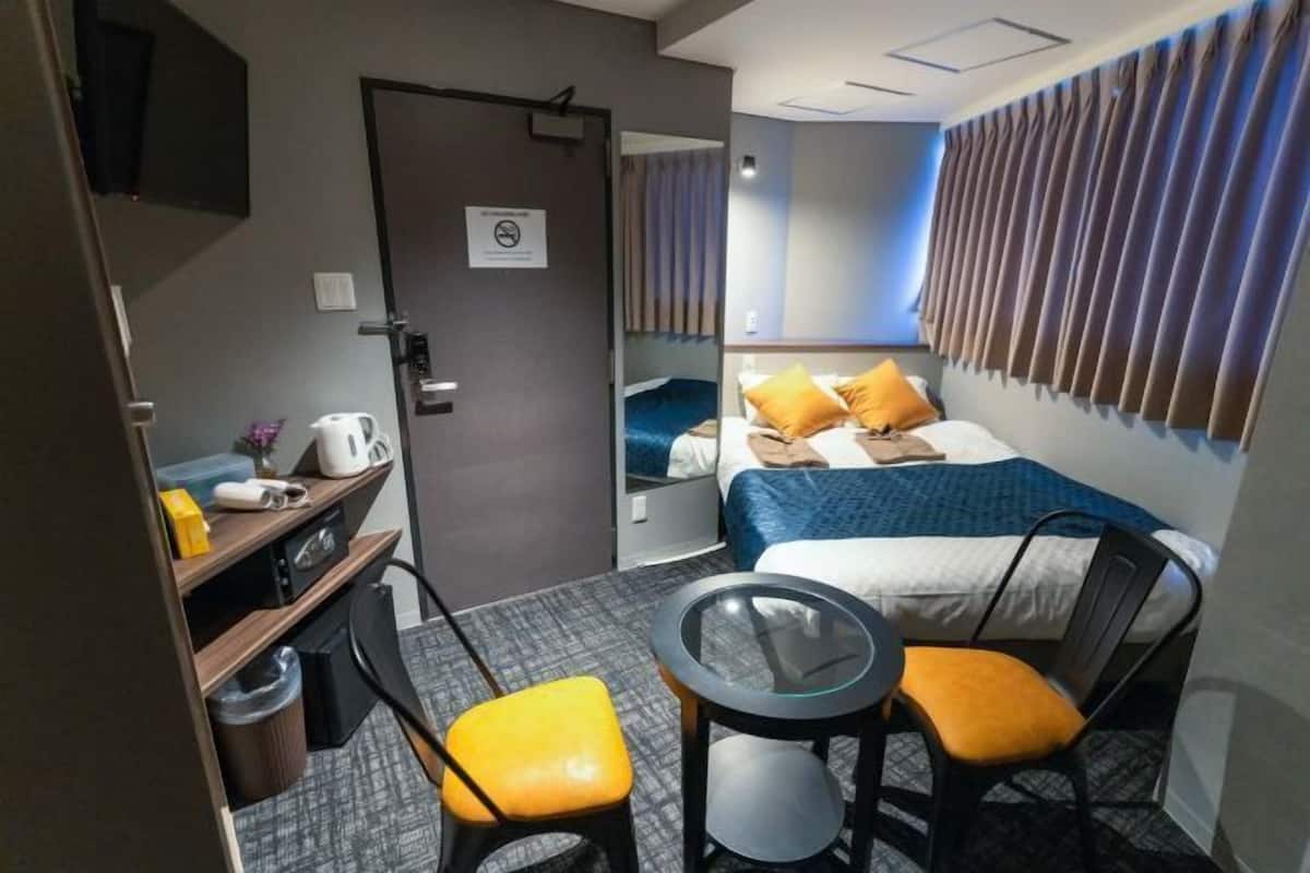 In-room safe, free WiFi, bed sheets, wheelchair access