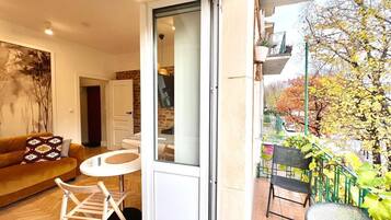 Studio, 1 Bedroom, Balcony, Garden View (19A Mariensztat Street) | Garden view