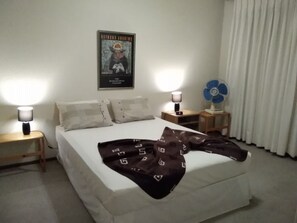 Apartment, 1 Schlafzimmer | 1 Schlafzimmer, hochwertige Bettwaren, Schreibtisch