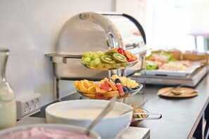 Tägliches Frühstücksbuffet (160 DKK pro Person)
