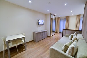 Televisión de pantalla plana