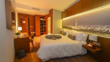 Premium bedding, in-room safe, desk, blackout curtains