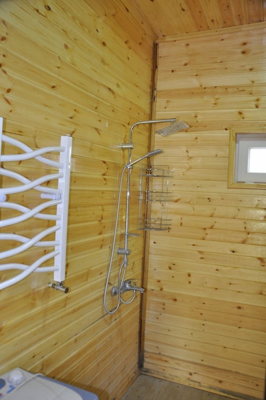 Villa | Bathroom shower
