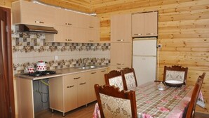 Huvila | Yksityinen keittonurkkaus