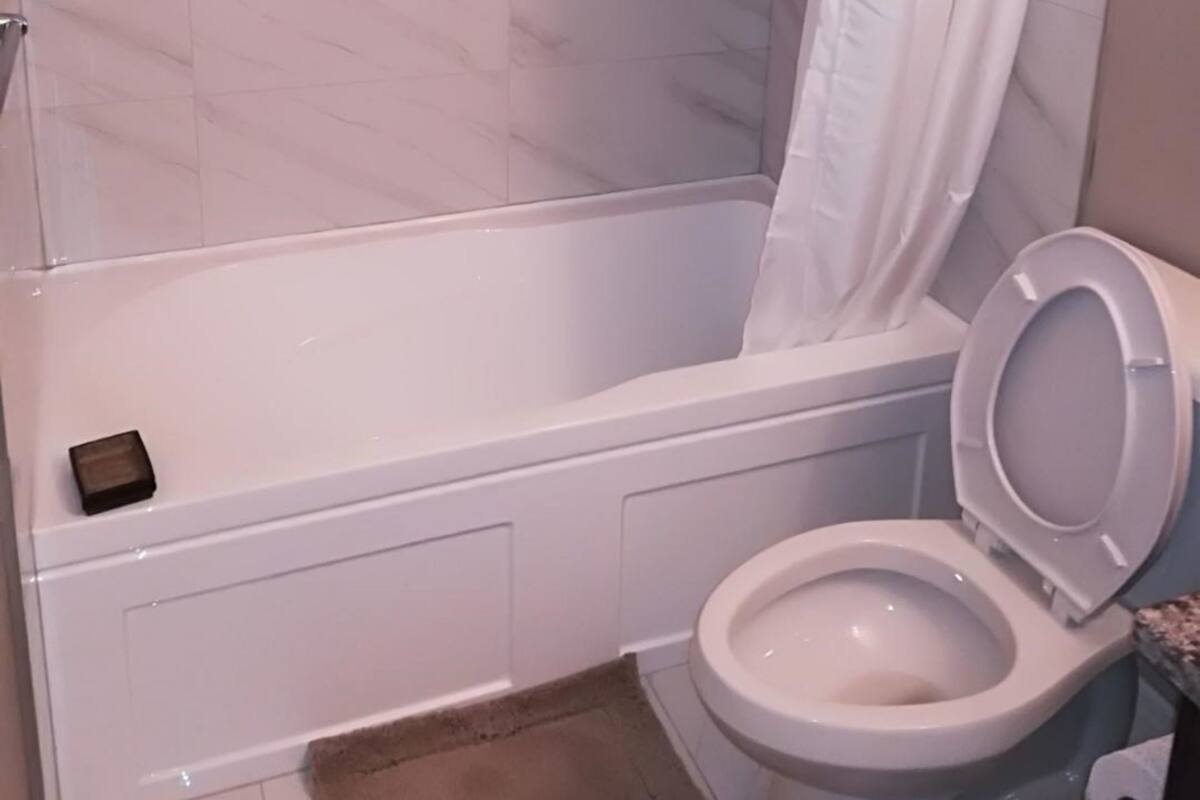 Kamar, kamar mandi pribadi (Raz) | Kamar mandi | Handuk