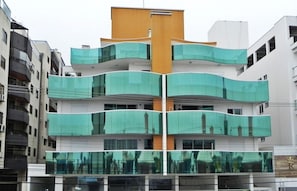 Fachada da propriedade