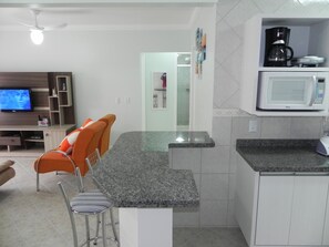 Apartment (1047) | Desk, free WiFi - Apto 3 dorm em Cond Fechado (Bombinhas)