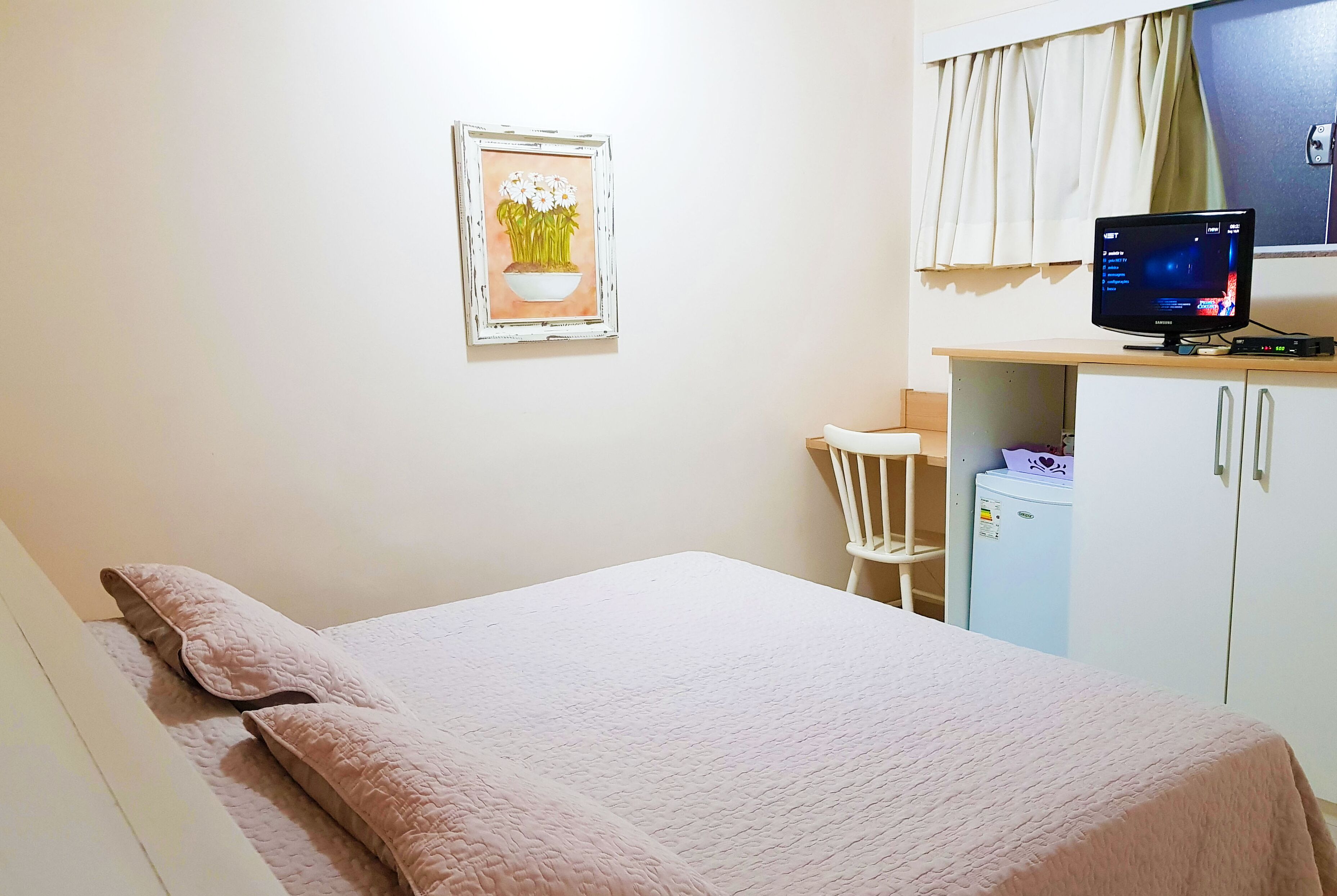 double room | 1 bedroom, hypo-allergenic bedding, minibar, blackout curtains