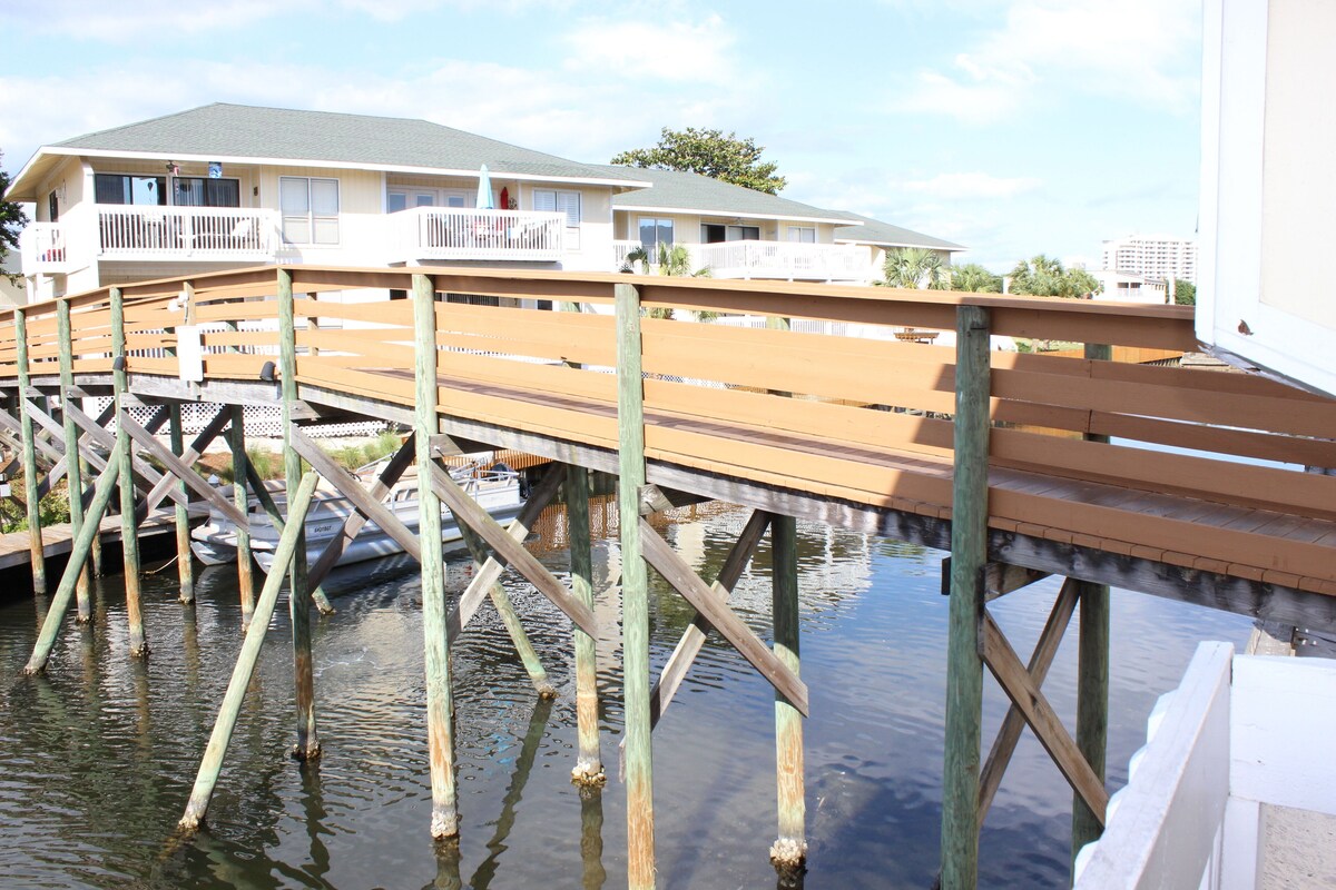 Photo 9 of Canal Views! Free Beach Service, Pet Friendly! Sandpiper Cove 4100!