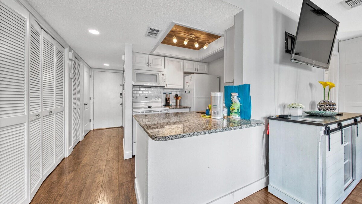 Photo 25 of Canal Views! Free Beach Service, Pet Friendly! Sandpiper Cove 4100!