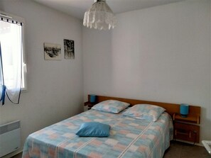 2 bedrooms